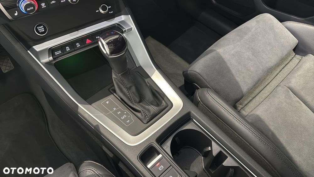 Audi Q3 35 TFSI mHEV S-Line S tronic - 15