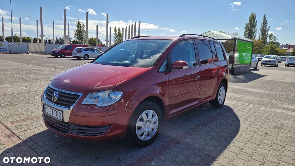 Volkswagen Touran 1.4 TSI Trendline DSG - 3