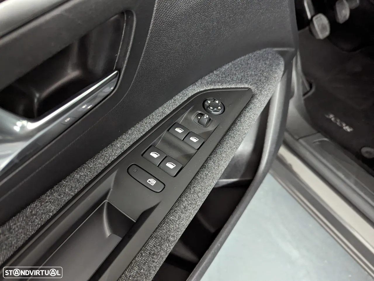 Peugeot 3008 1.2 PureTech Active - 23