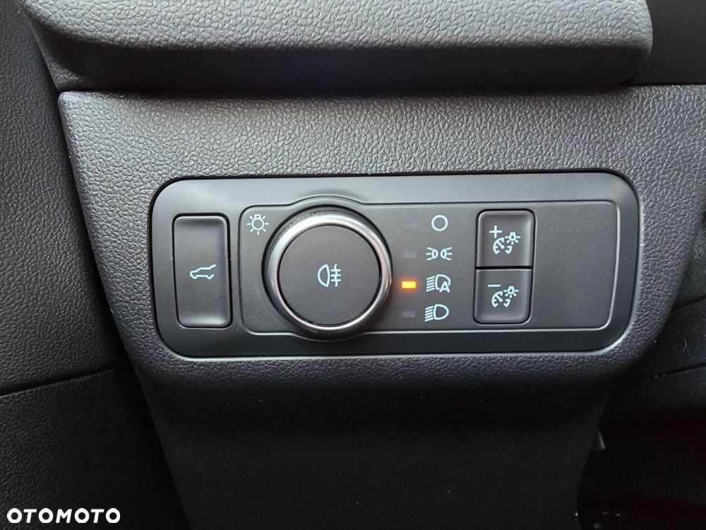 Ford Kuga - 18
