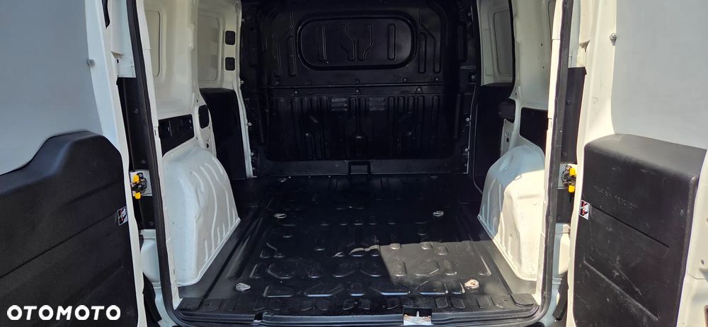 Opel Combo - 12