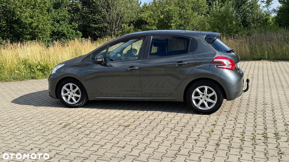 Peugeot 208 1.6 BlueHDi Active S&S - 12
