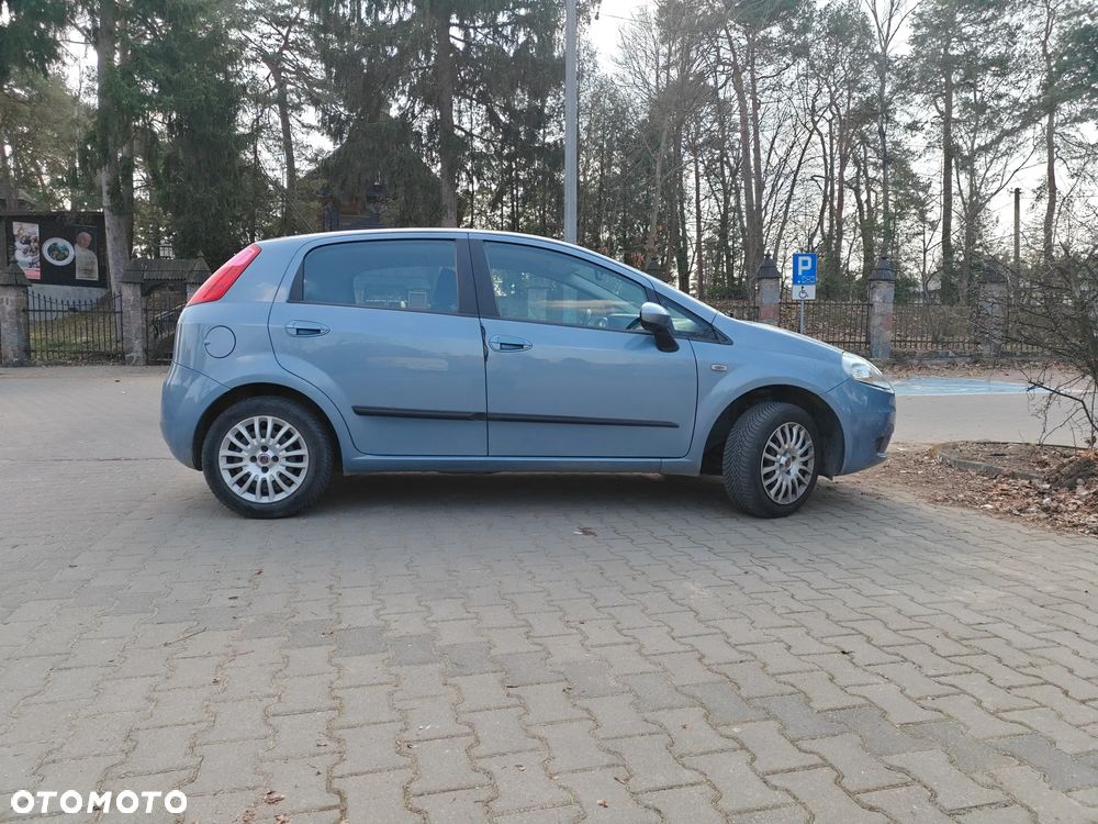 Fiat Punto - 2