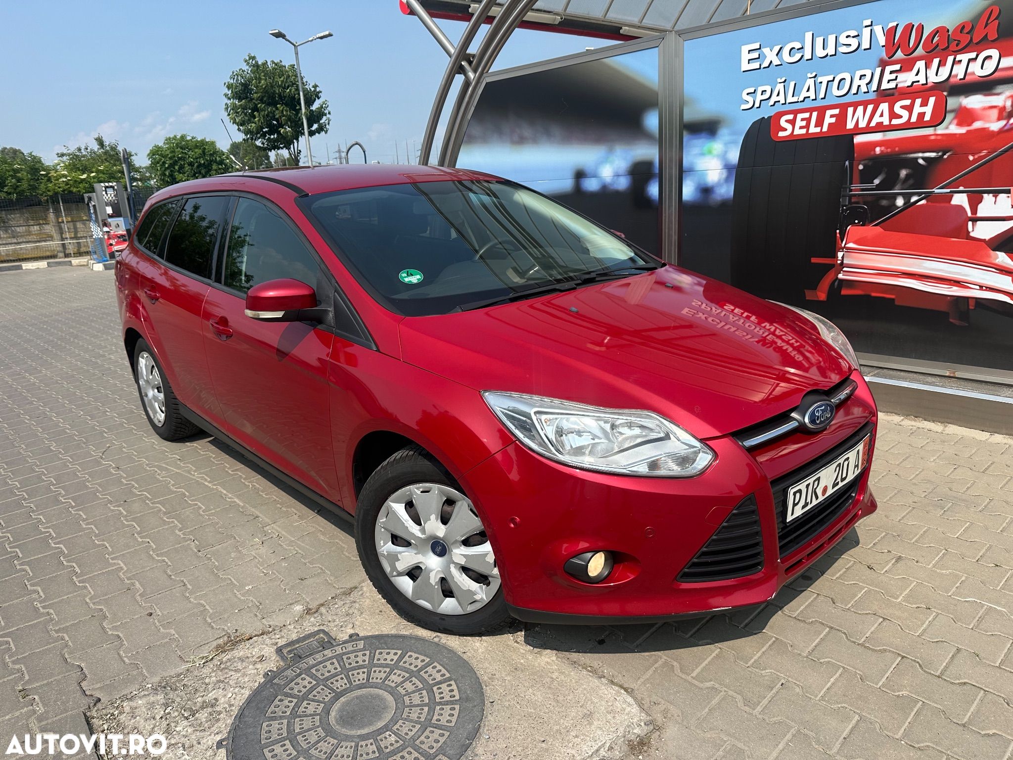 Ford Focus Turnier 1.0 EcoBoost Start-Stopp-System SYNC Edition - 1