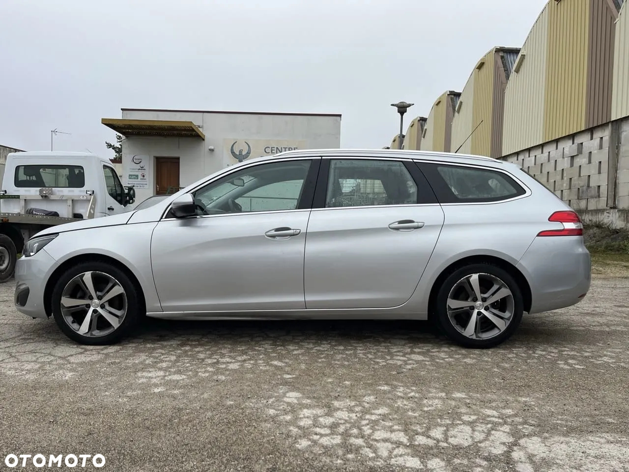 Peugeot 308 SW PureTech 130 Allure - 6