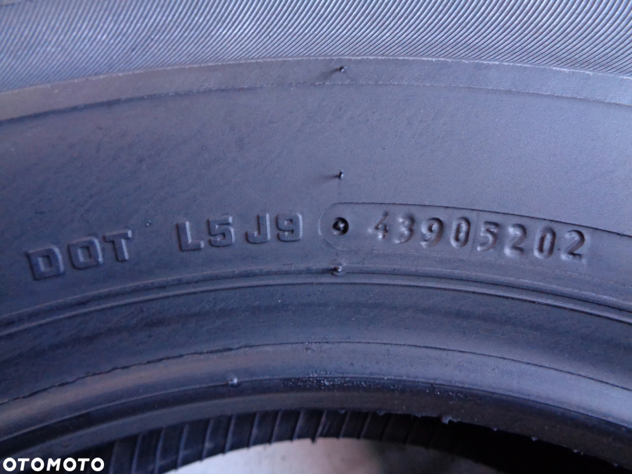 OPONY 195 70 14 95T LASSA - LATO - 6
