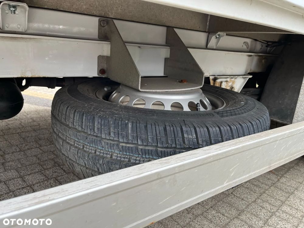 Mercedes-Benz Sprinter 516 - 21