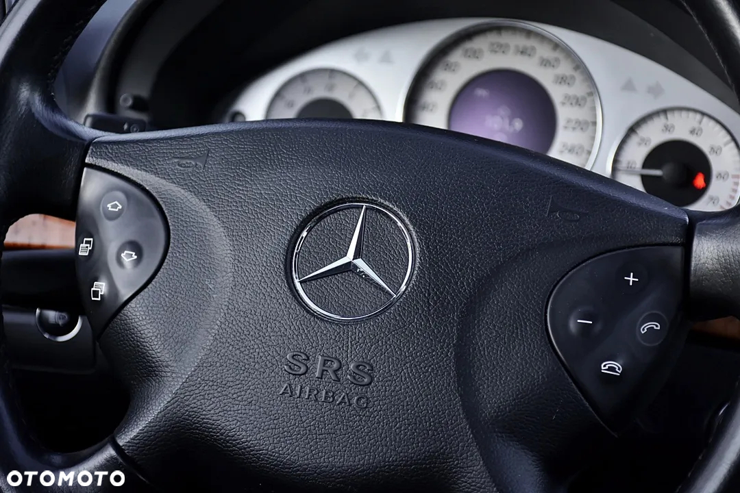 Mercedes-Benz Klasa E 320 4-Matic T Avantgarde - 21