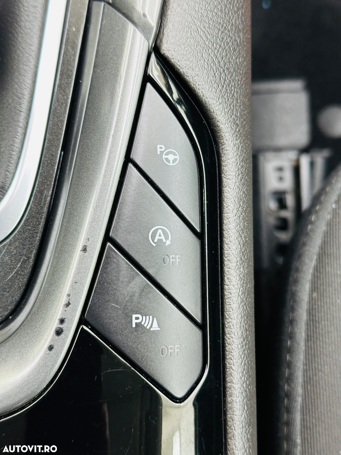Ford Mondeo - 25