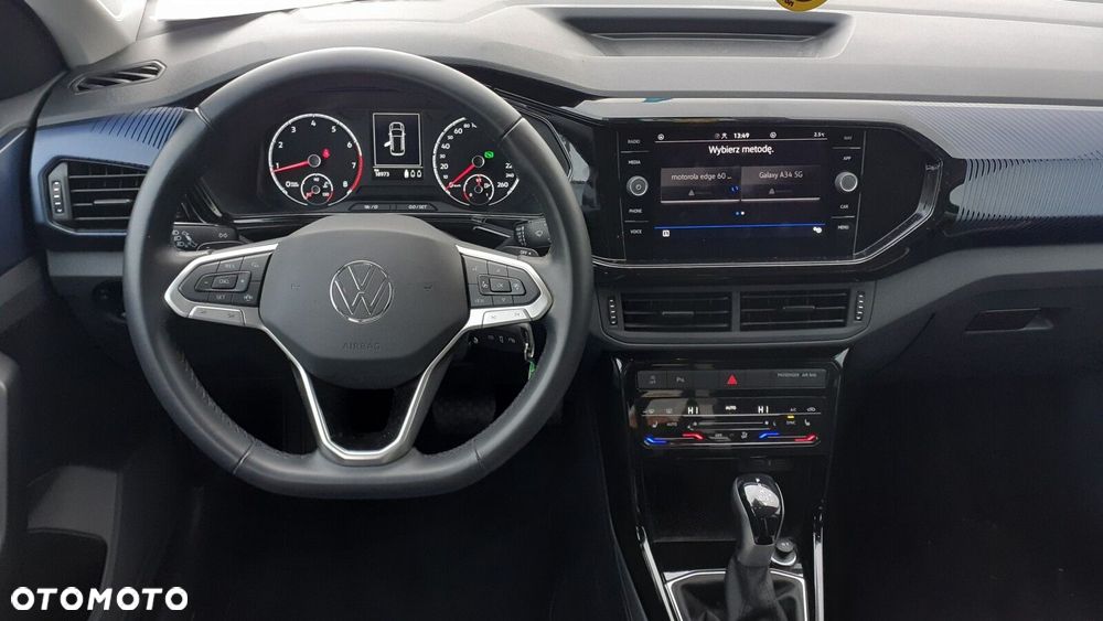 Volkswagen T-Cross - 7