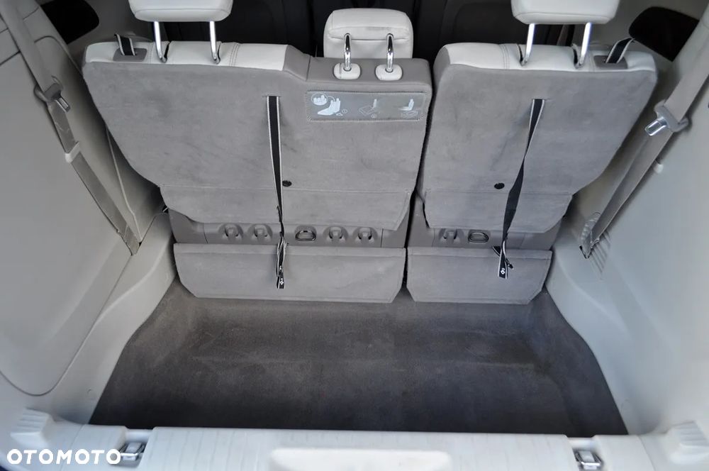 Chrysler Pacifica - 34