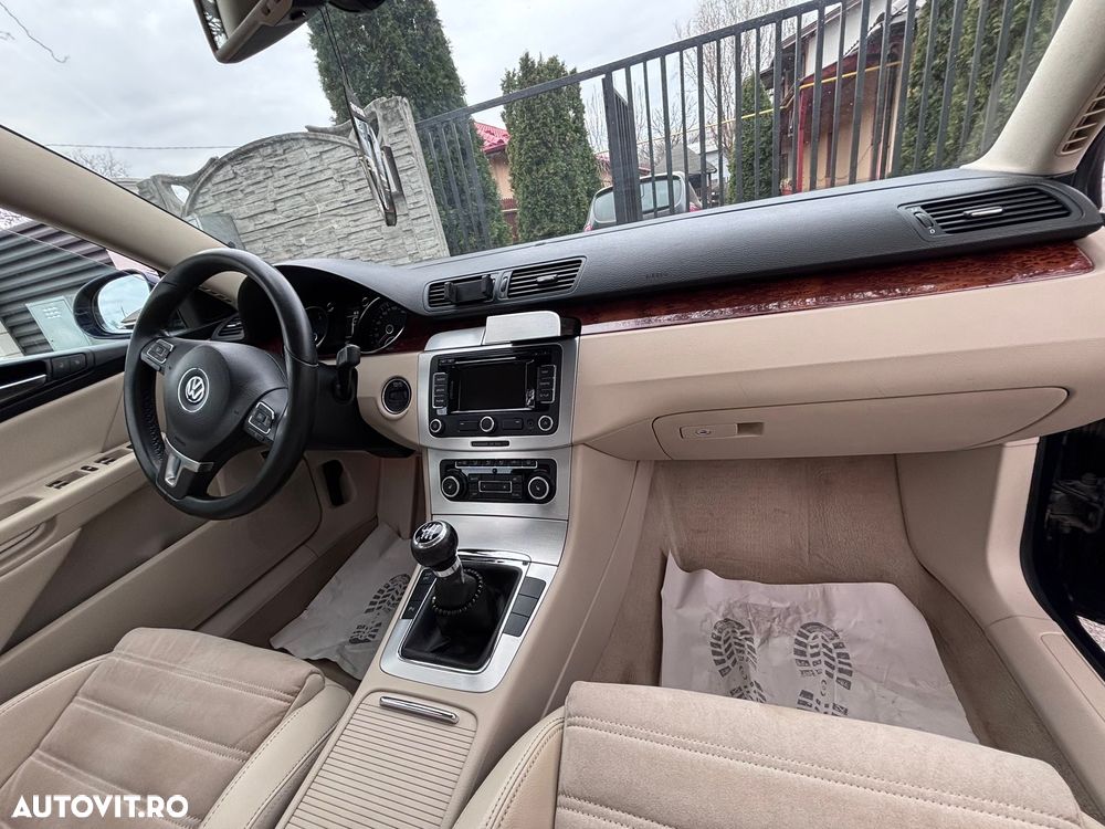 Volkswagen Passat 2.0TDI Comfortline DPF - 6