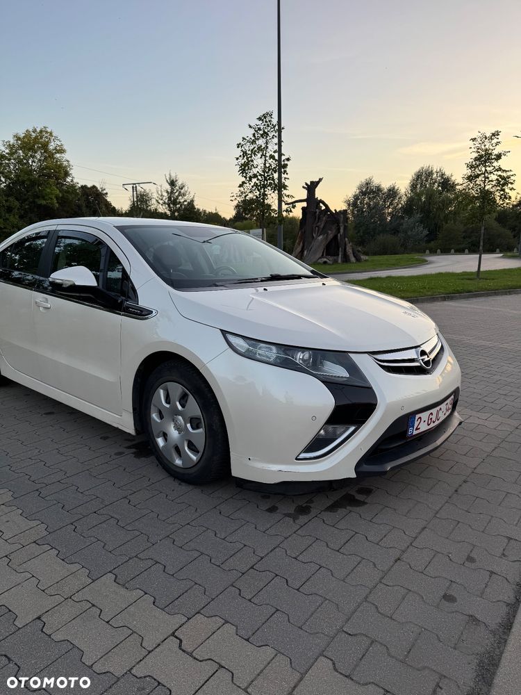 Opel Ampera Standard - 17