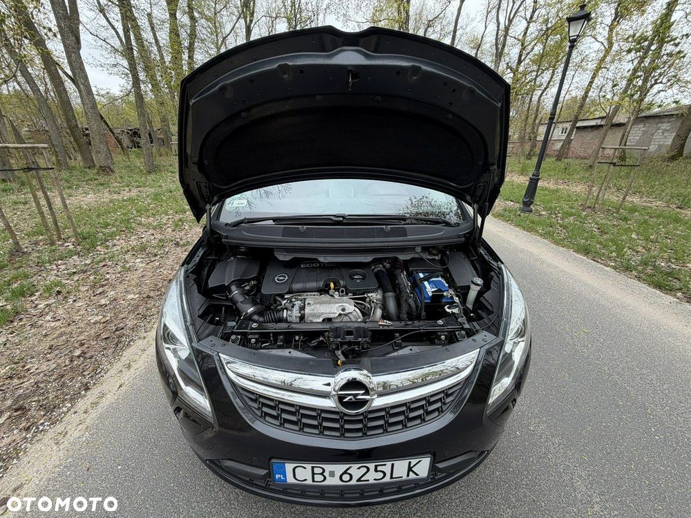 Opel Zafira - 41