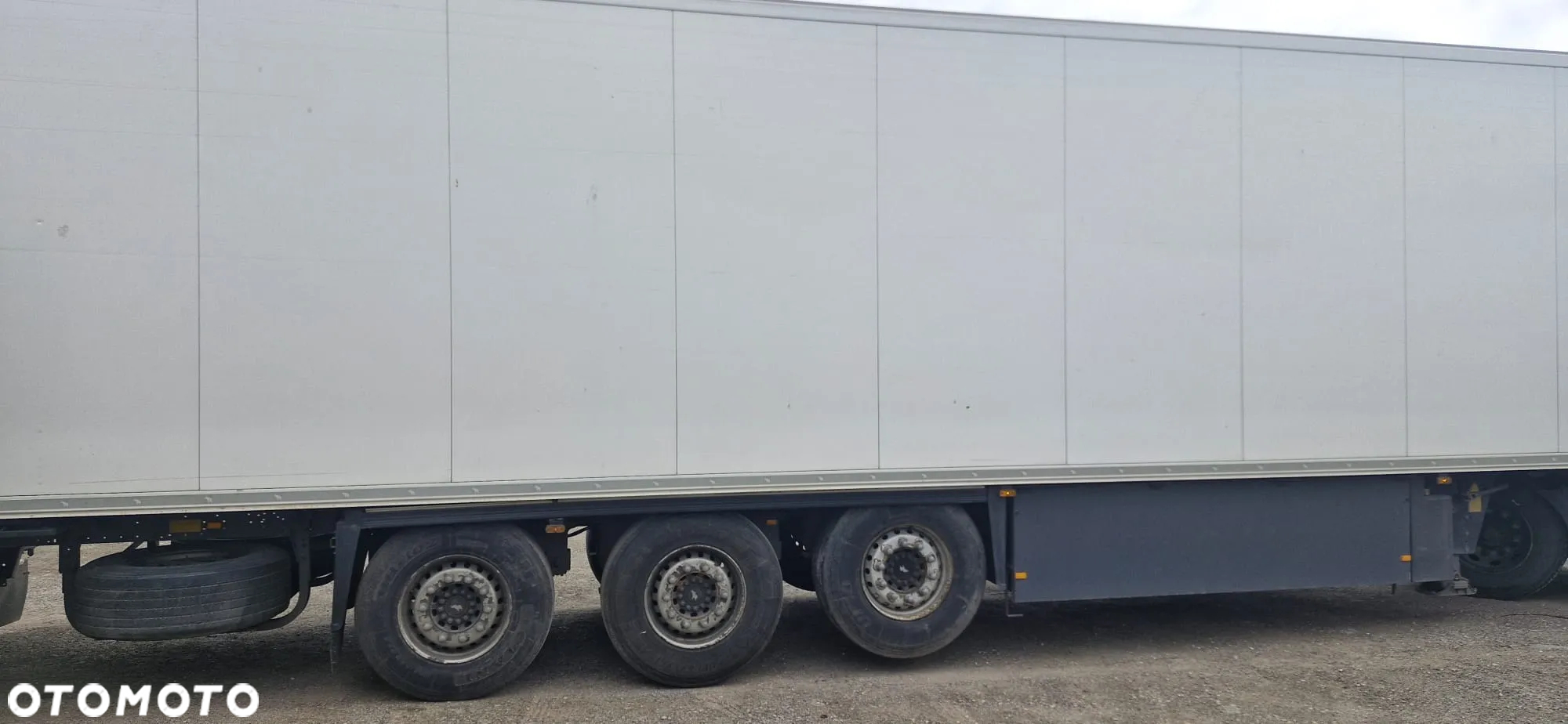 Schmitz Cargobull - 3