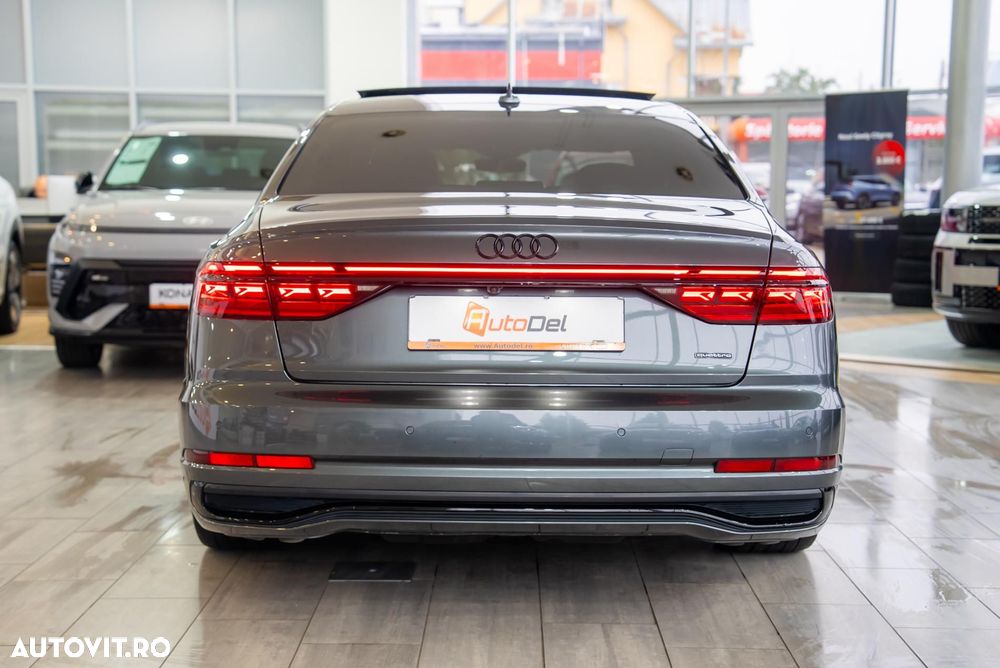 Audi A8 - 10