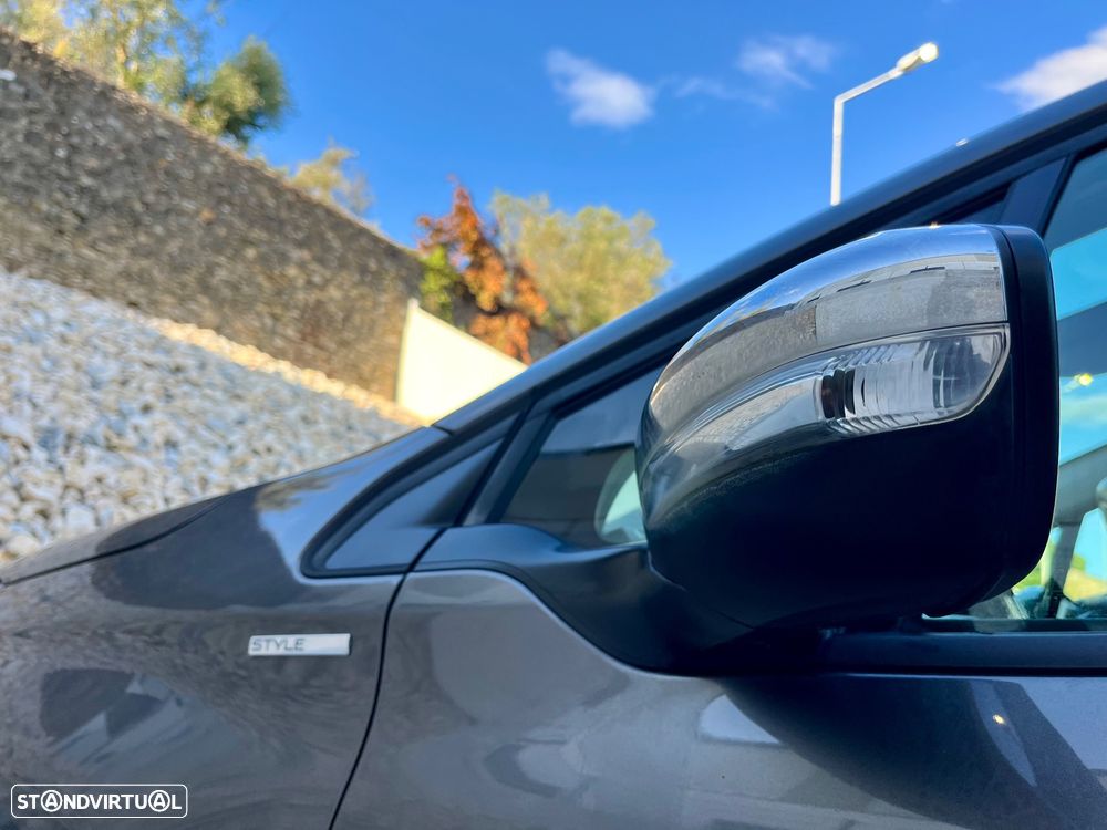 Peugeot 2008 1.2 PureTech Style - 29
