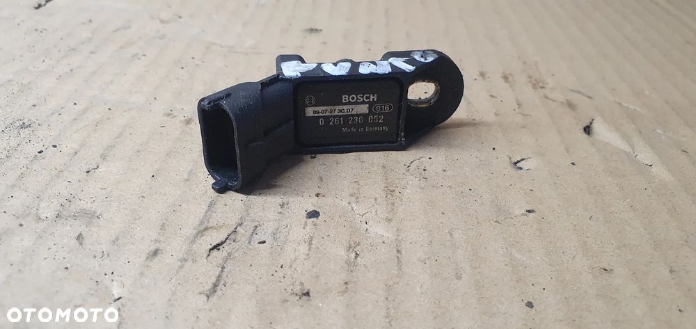 Czujnik ciśnienia MAP sensor Fiat Punto EVO 1.4 8V 0261230052 - 2