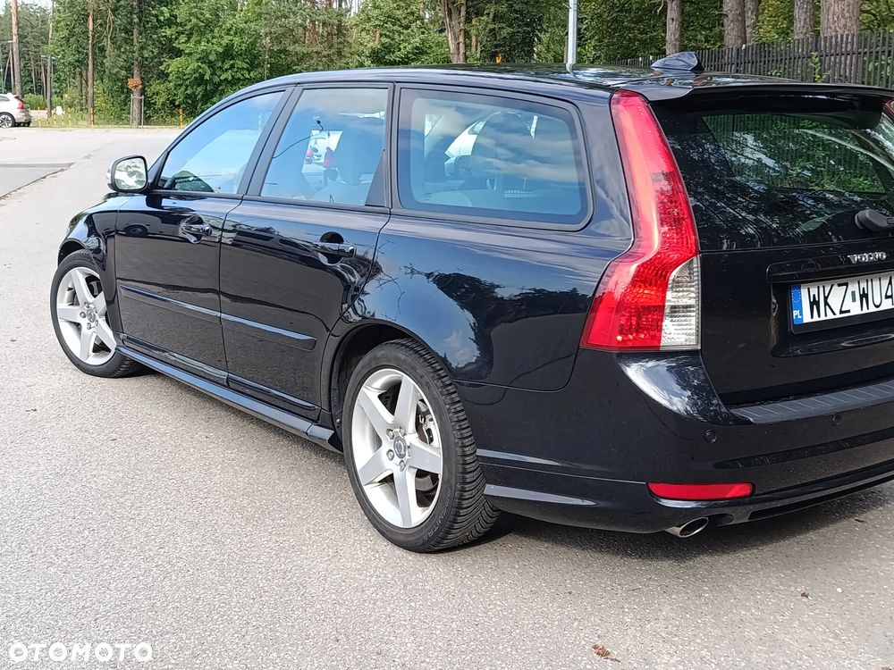 Volvo V50 D5 R-Design Kinetic - 4