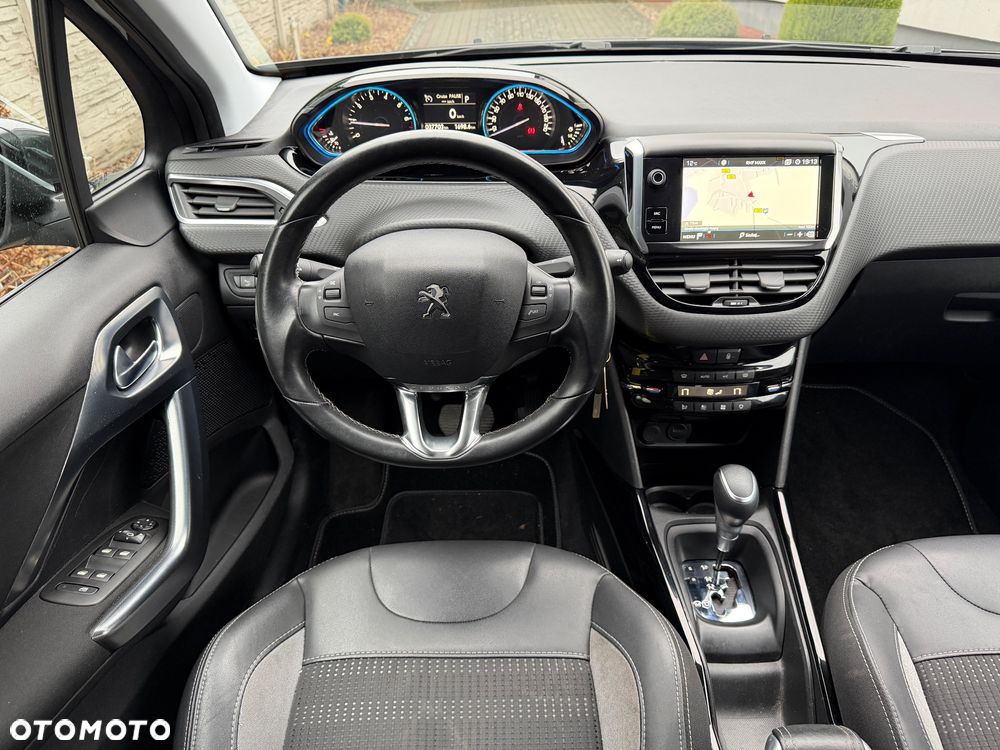 Peugeot 2008 PureTech 110 GPF Stop&Start EAT6 Allure - 16