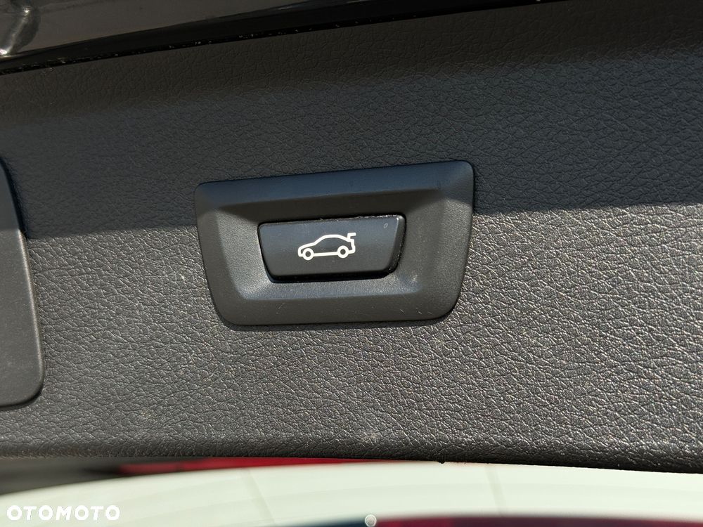 BMW Seria 2 216d Luxury Line - 34