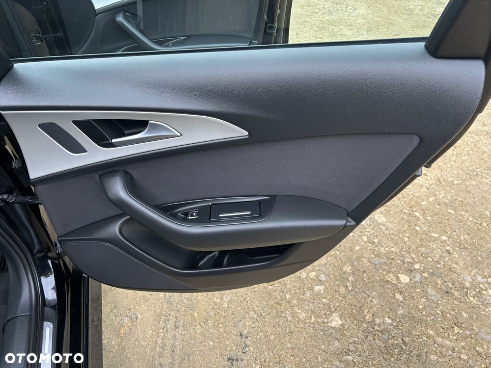 Audi A6 Avant 2.0 TDI Ultra DPF S tronic - 28