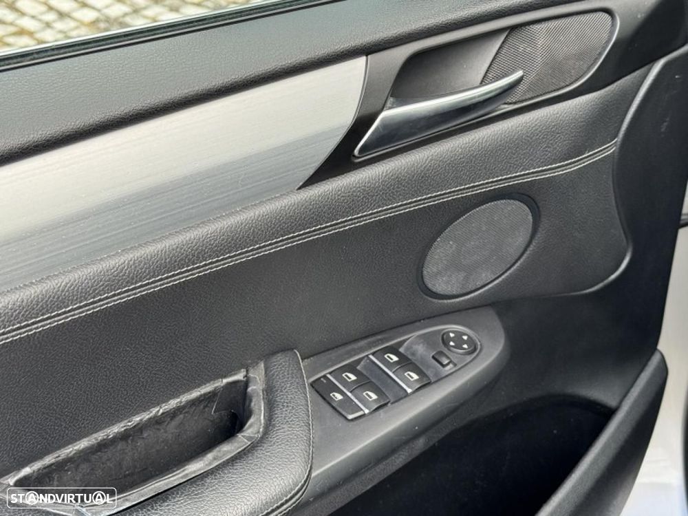 BMW X3 20 d xDrive Auto - 4