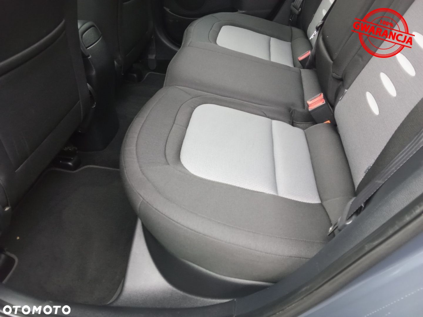 Kia Ceed - 27