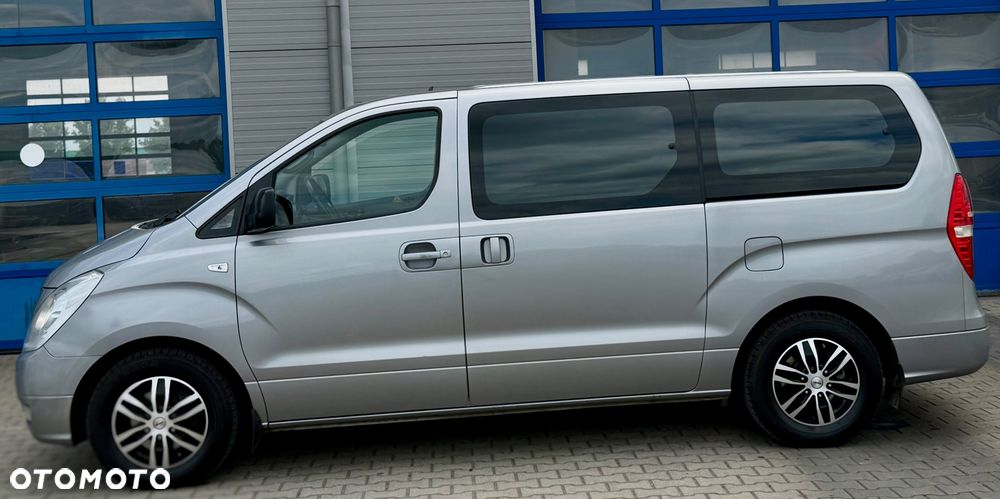 Hyundai H-1 2.5 CRDi Travel - 10