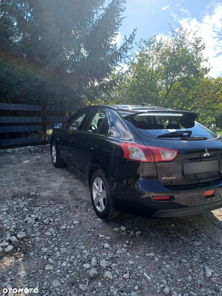 Mitsubishi Lancer