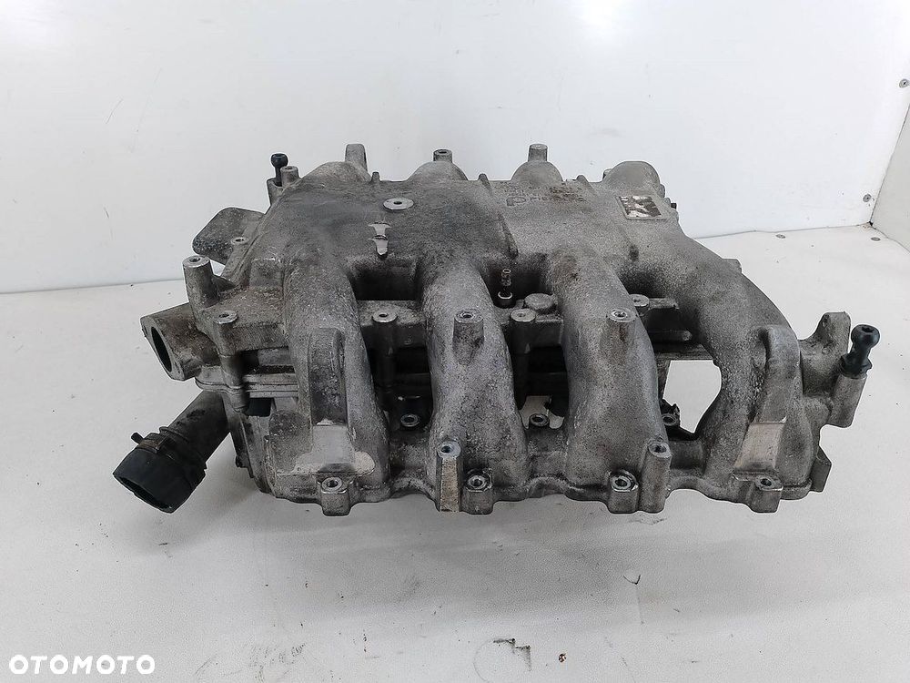 KOLEKTOR SSĄCY AUDI A8 D2 057129713B  057145905B 3.3 TDI - 7