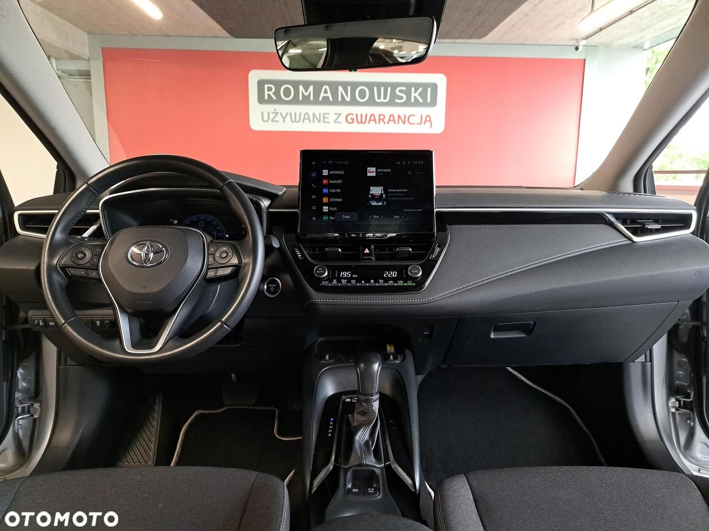 Toyota Corolla 1.8 Hybrid Comfort - 18