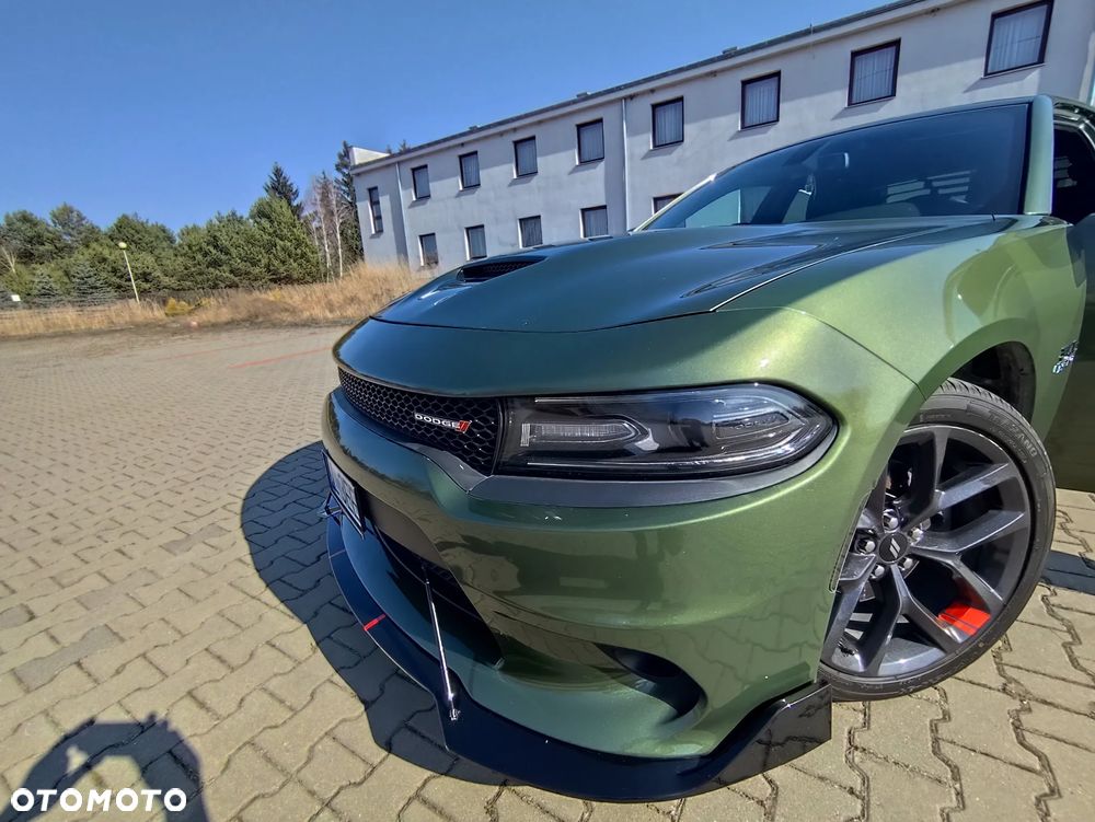 Dodge Charger 5.7 R/T - 2