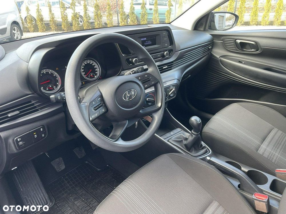 Hyundai i20 1.2 Pure - 9