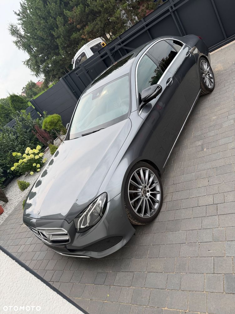 Mercedes-Benz Klasa E 350 d 9G-TRONIC Exclusive - 17