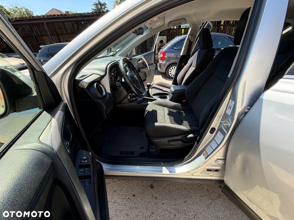 Toyota RAV4 2.2 D-4D 4x4 Start Edition - 16