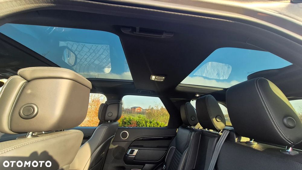 Land Rover Discovery 2.0 P300 R-Dynamic SE - 19