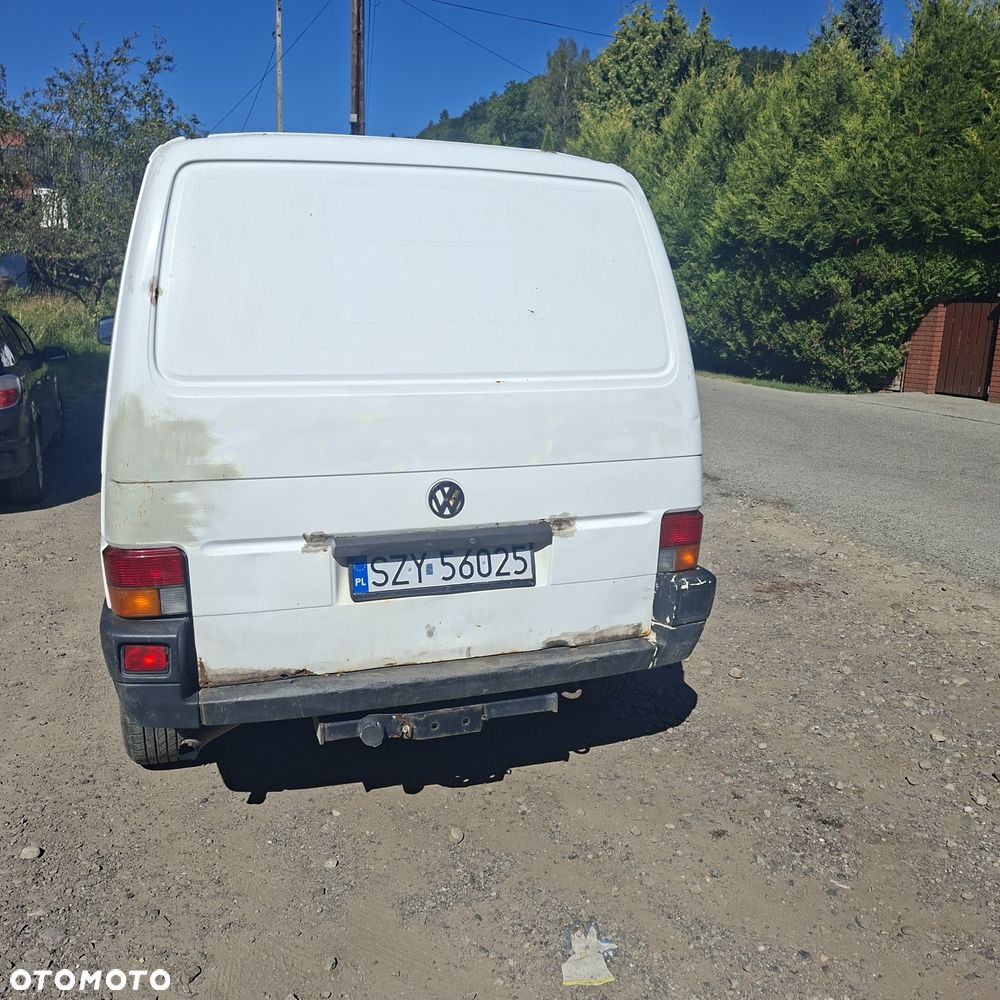 Volkswagen Transporter - 2