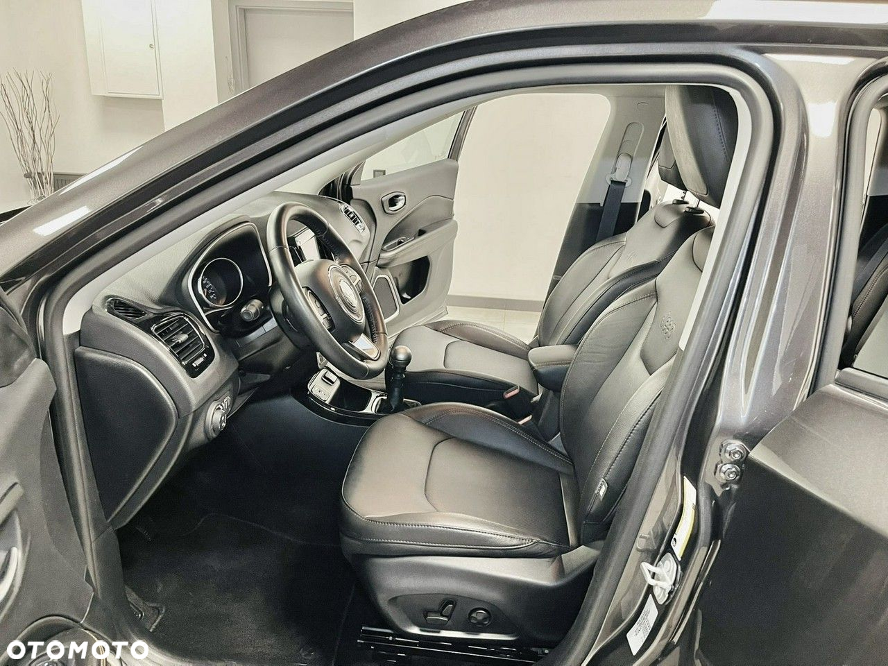 Jeep Compass 1.6 MJD Limited FWD S&S - 13