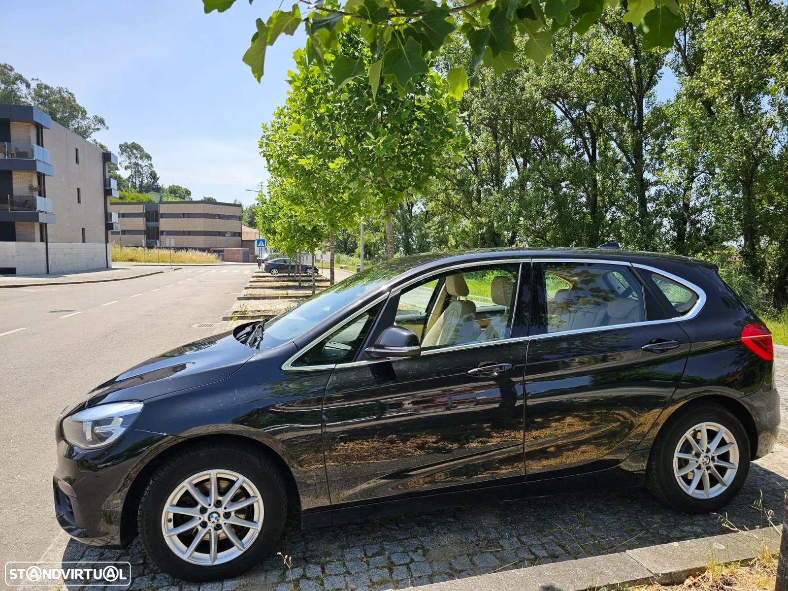 BMW 216 Active Tourer d Line Luxury - 7