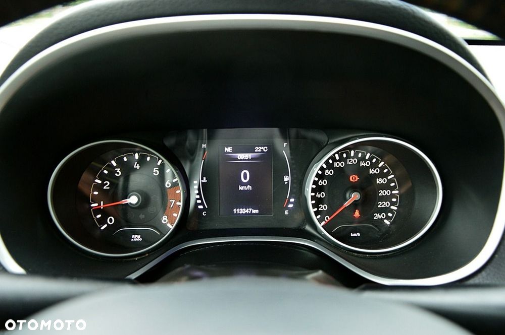 Jeep Compass 1.4 TMair Longitude FWD S&S - 24