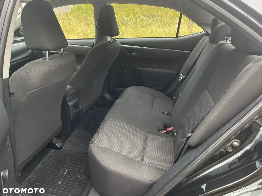 Toyota Corolla 1.6 Active - 18