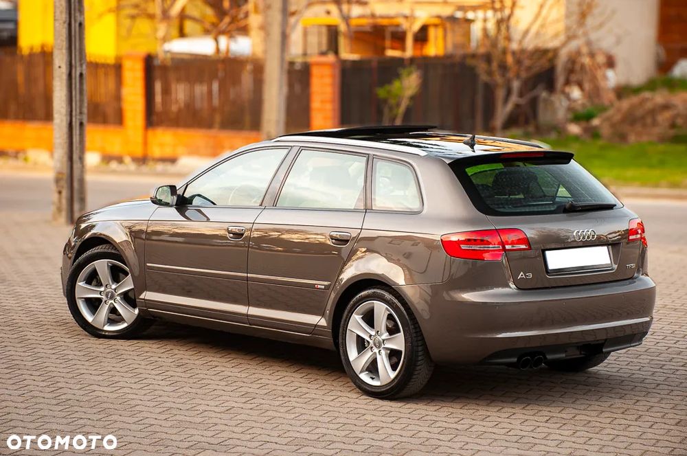 Audi A3 Sportback 1.8 TFSI S tronic Ambiente - 15