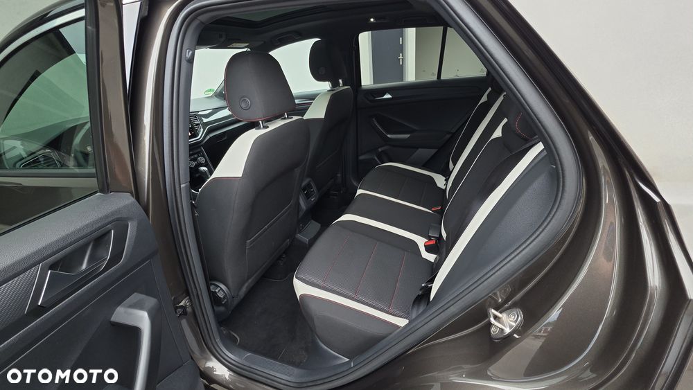Volkswagen T-Roc 2.0 TSI OPF 4MOTION DSG Sport - 22