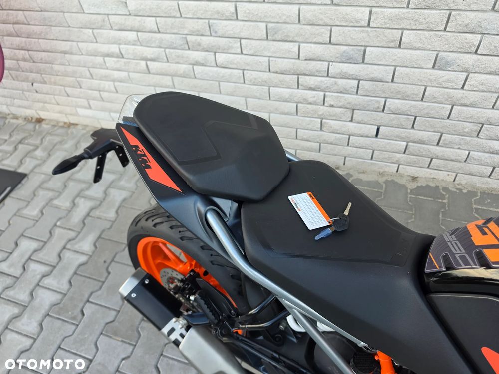 KTM Duke - 11
