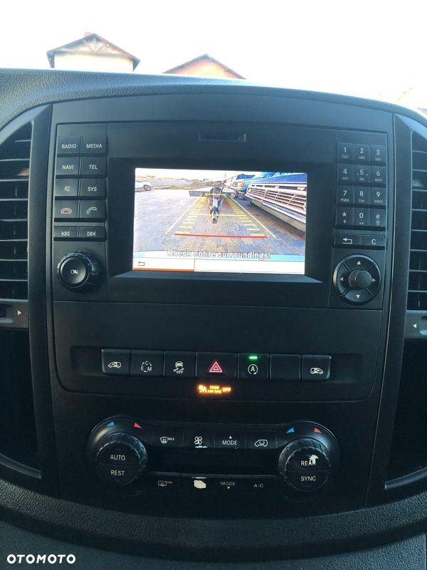 Mercedes-Benz Vito - 13