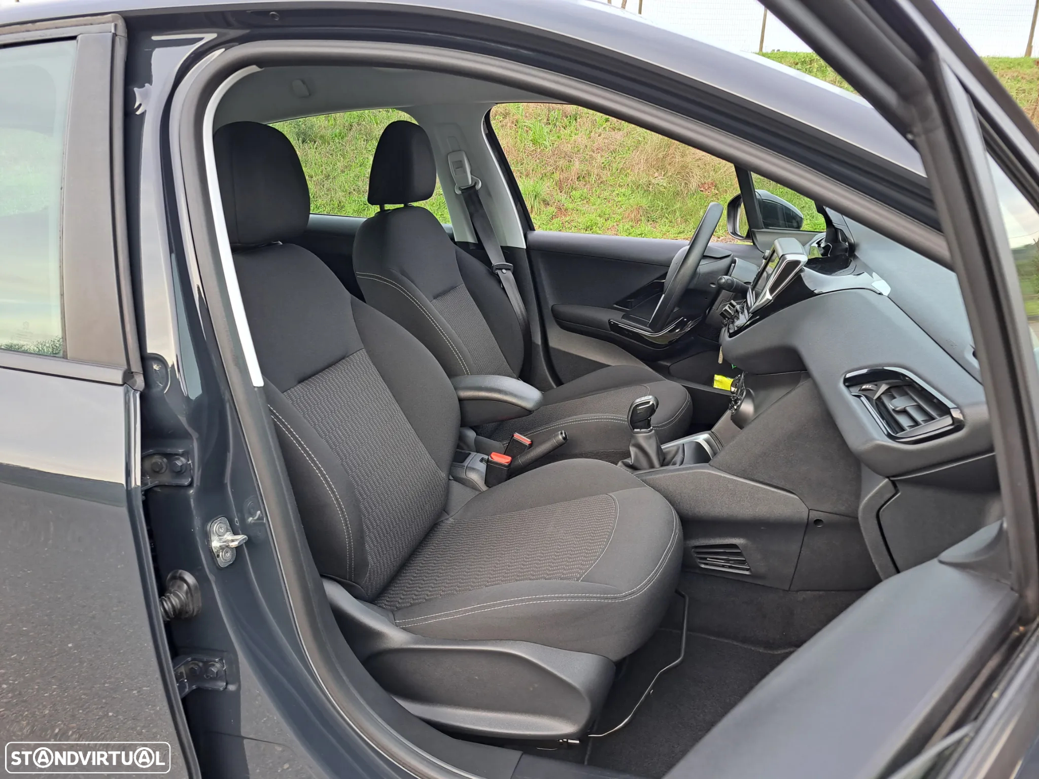 Peugeot 208 1.6 BlueHDi Active - 15