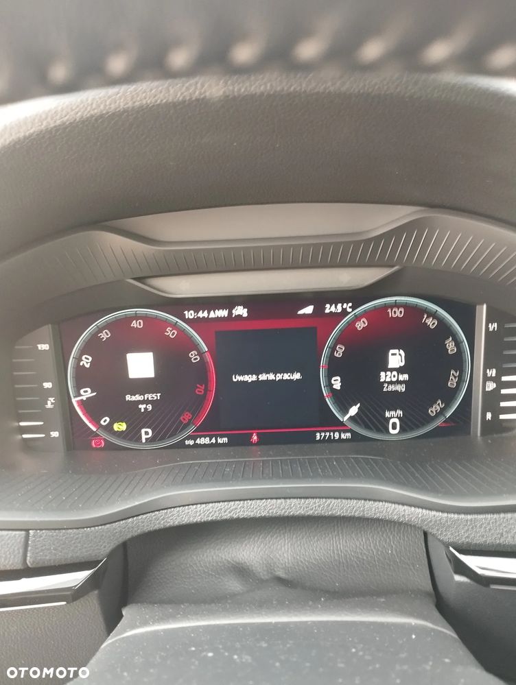 Skoda Karoq 1.5 TSI ACT Style DSG - 8