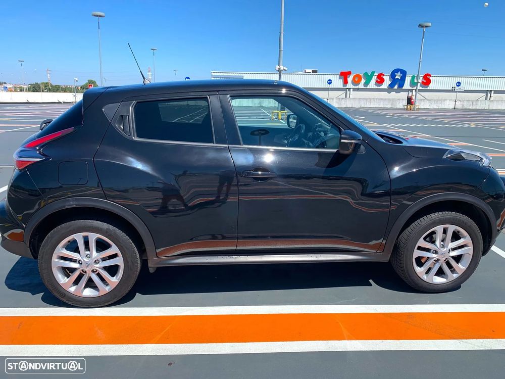 Nissan Juke 1.6 Tekna Premium Ext.1 Black T.Xtronic - 5