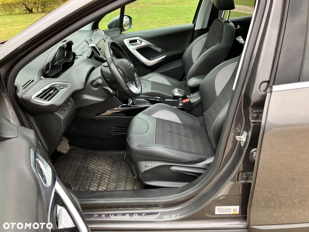 Peugeot 2008 1.2 Pure Tech Crossway S&S EAT6 - 26